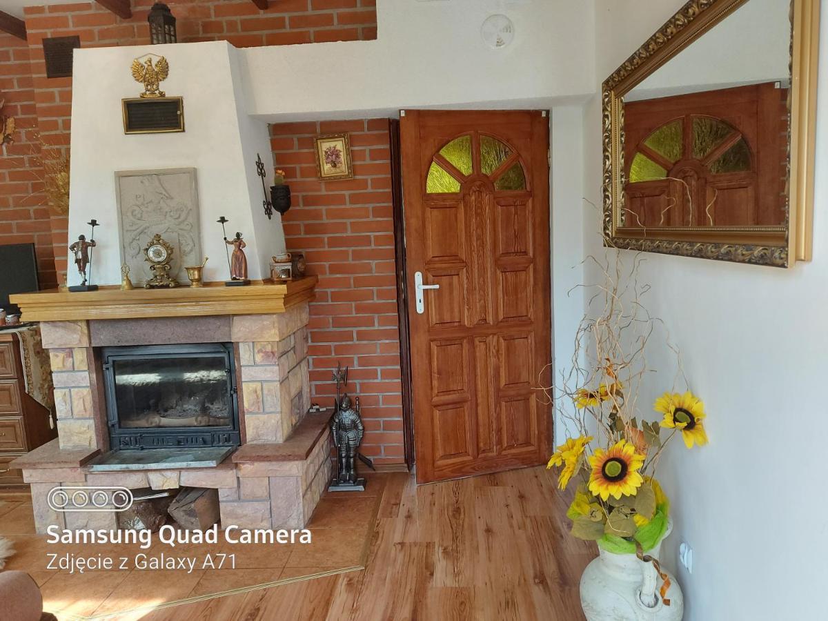 Bieszczadzki Dworek Ustrzyki Dolne Exterior foto