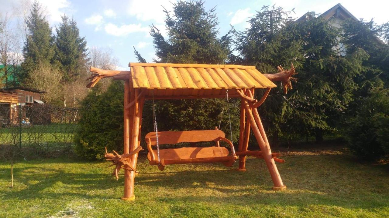 Bieszczadzki Dworek Ustrzyki Dolne Exterior foto